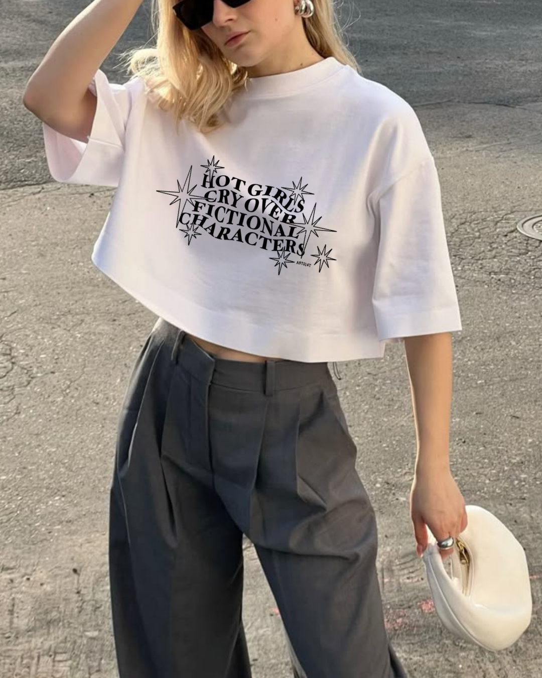 HOT GIRLS - Oversize Baskılı Crop